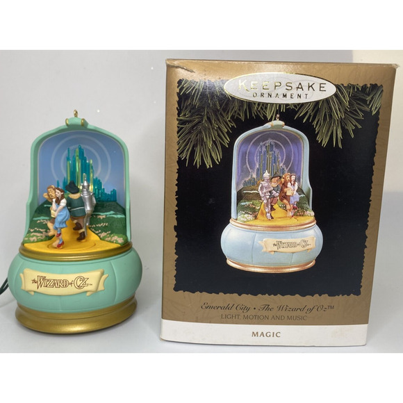 1996 Hallmark Emeral City Wizard of Oz Ornament SKU U124